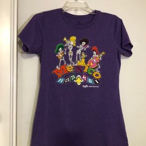 Walt Disney Epcot T-shirt